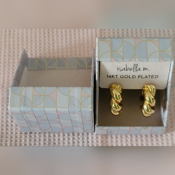 ISABELLA M EARRINGS - Picture 5 of 9